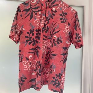 Reyn Spooner Men’s Hawaiian Shirts Size Small